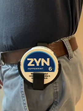 Clip o pieza de sujeción: Zyn Holster V3 — vista de referencia 4