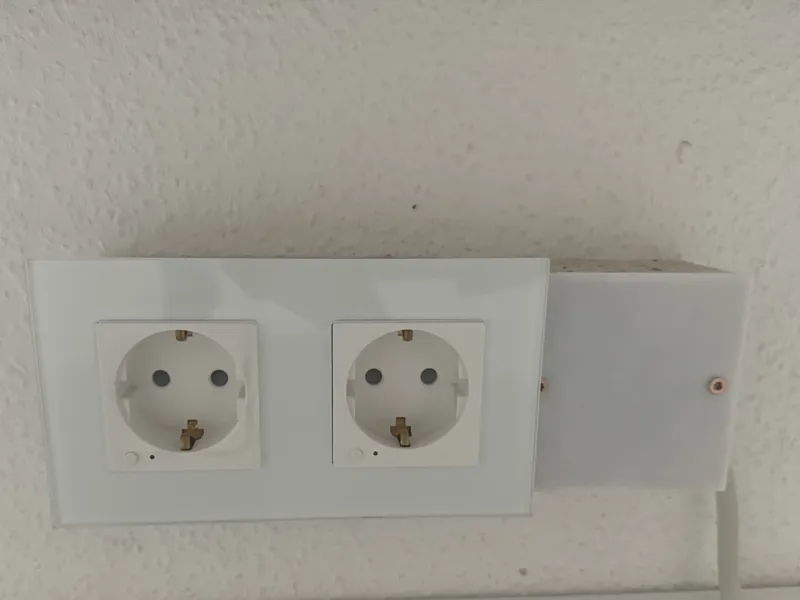 BSeed Gira Steckdose Gehäuse Aufputz 3er