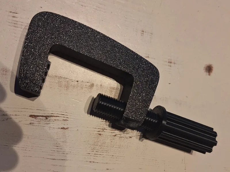 Logitech G29/G920/G923 replacement clamp and screw