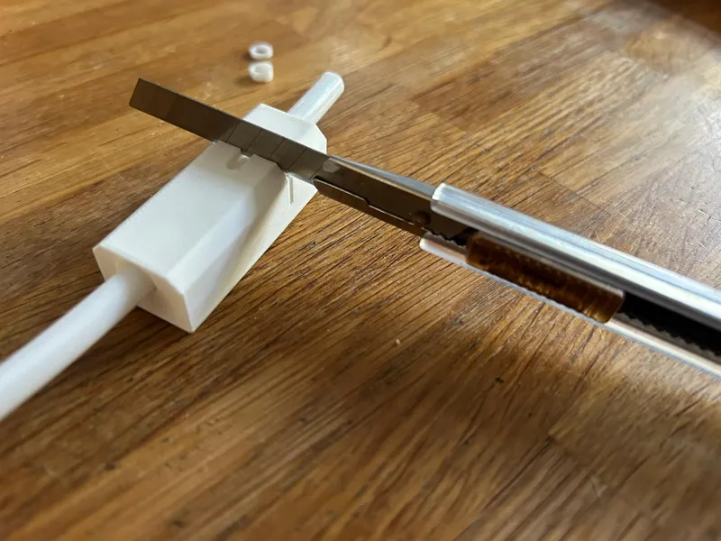 1/4 inch water tube cutter