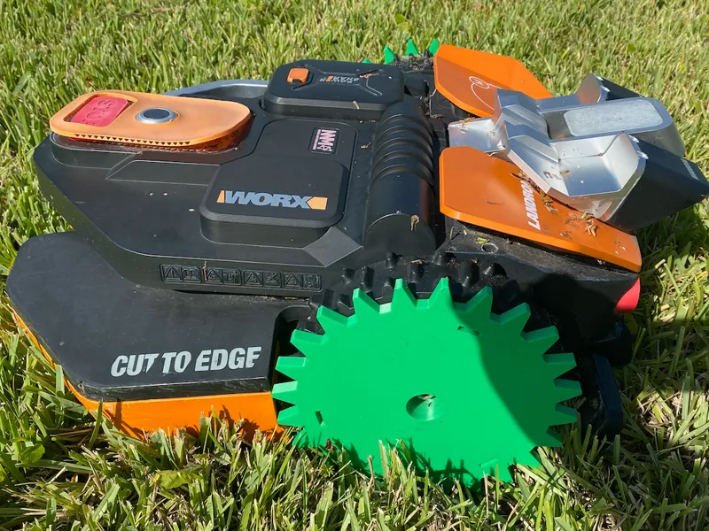 Worx Landroid Vision WR208 Wheel Spikes Mod V2