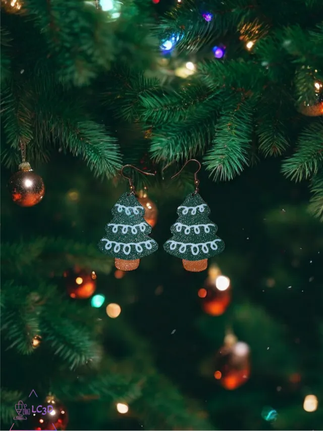 Another simple Christmas tree earrings