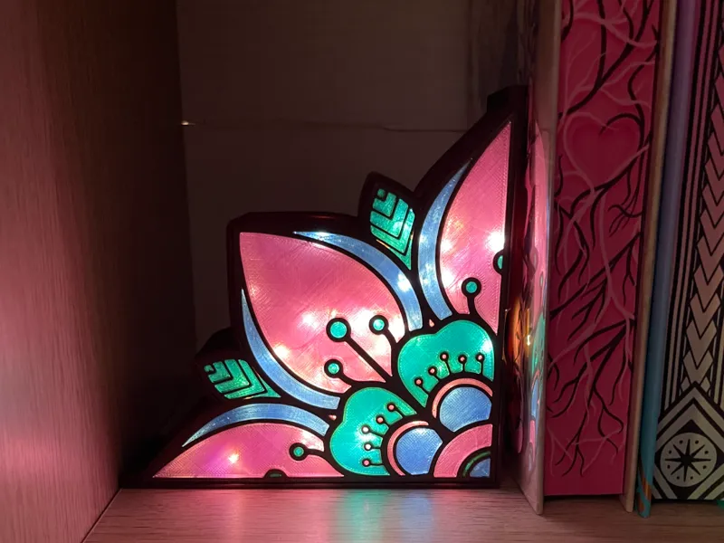 Reversible Mandala Bookend LightUp Bookshelf Decor