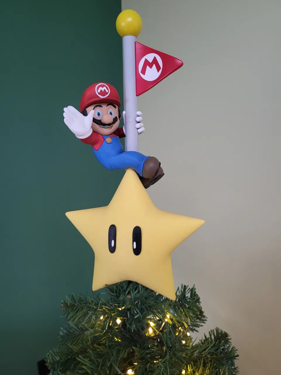 Mario end-level flagpole christmas tree topper view 2