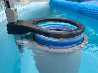 Pool Skimmer Schutz