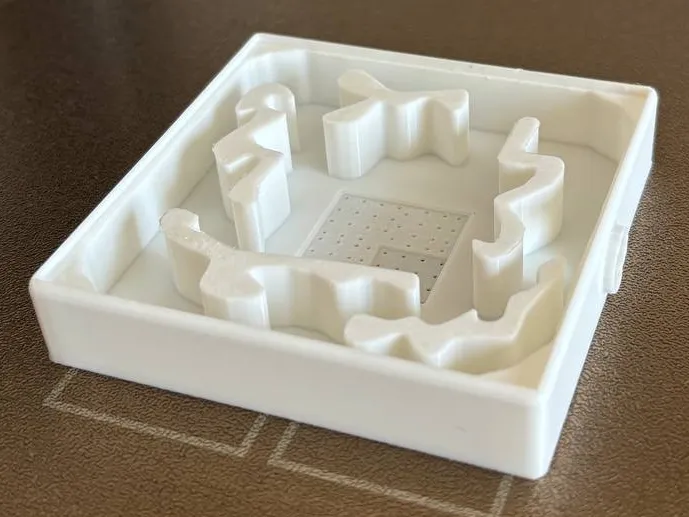 8x8 Small Ant Nest/Formicarium with Single Hole