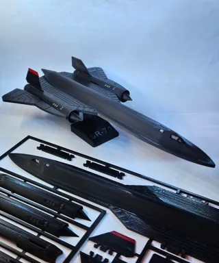 SR-71 მოდელ-ნაკრები thumbnail 2