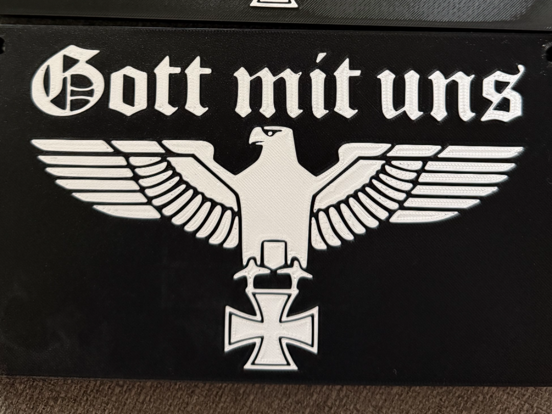 Wandschild Gott mit uns