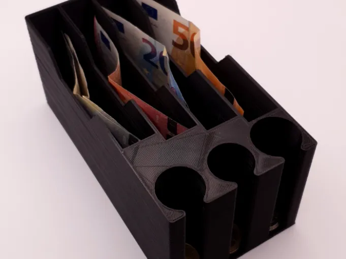 Simple Euro Cash Box