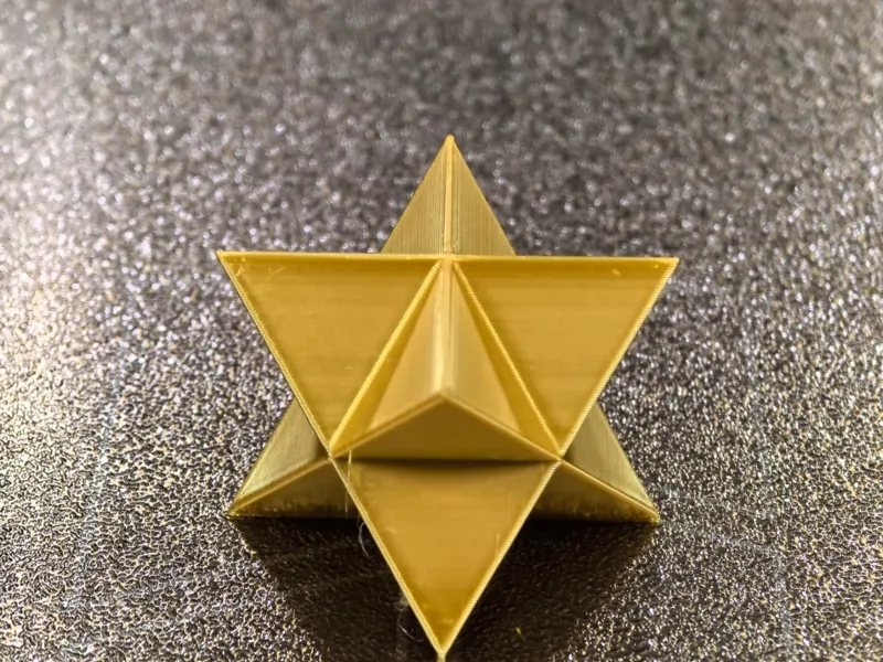 梅塔特隆立方体（星光四面体）