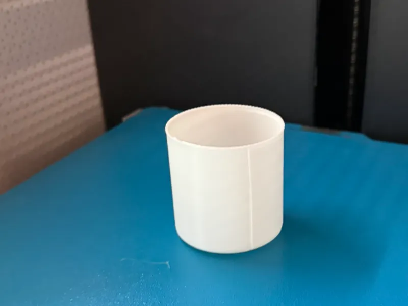 Universal cap