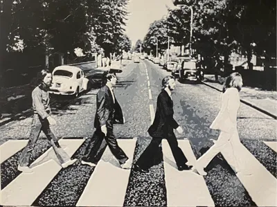 ABBEY ROAD -The Beatles Album Cover Art (2 Colors)