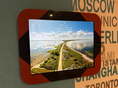 iPad Wall Mount 12.9 inch