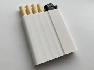 Cigarette case