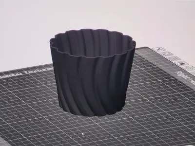 Medium Pot