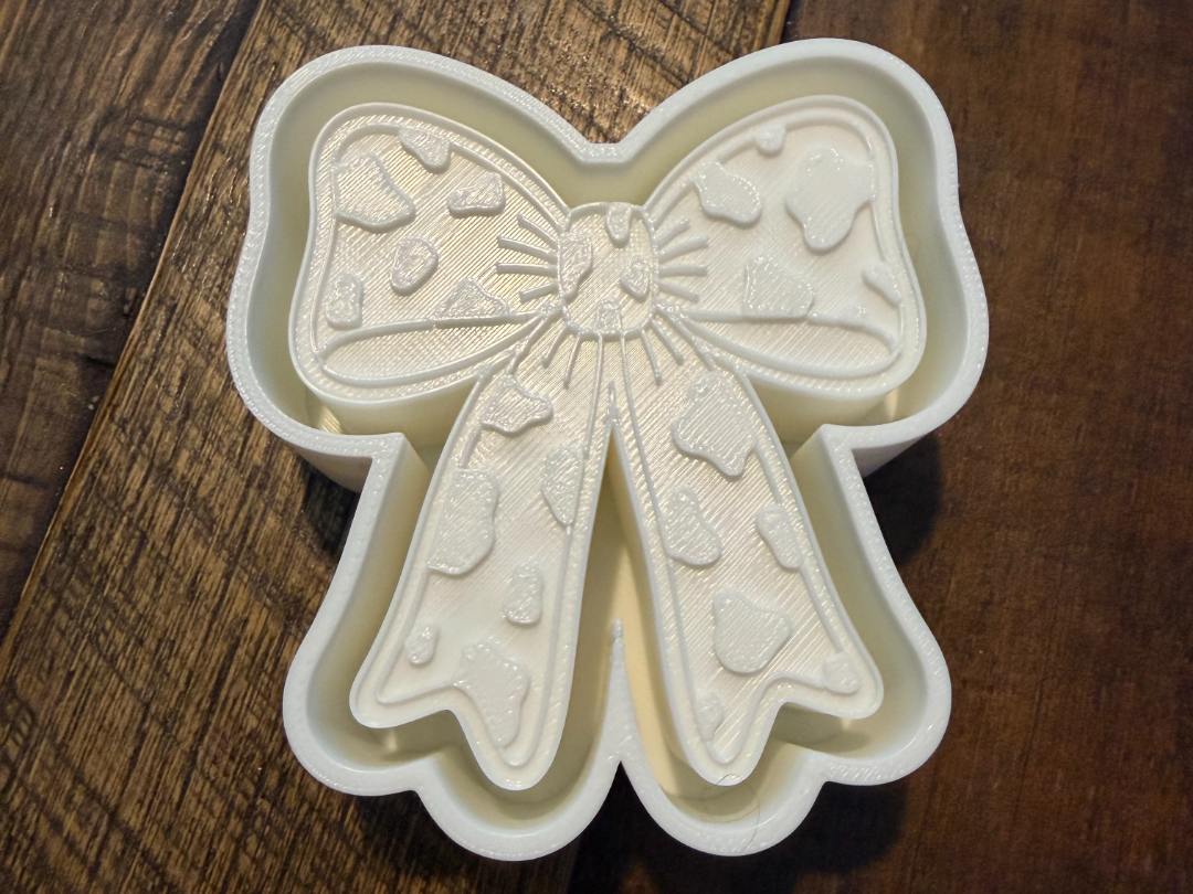 Cowquette Bow Freshie Mold