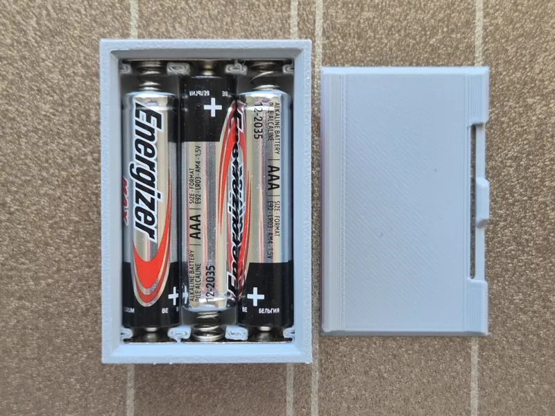 AAAx3 Battery Compartment Module with Lid