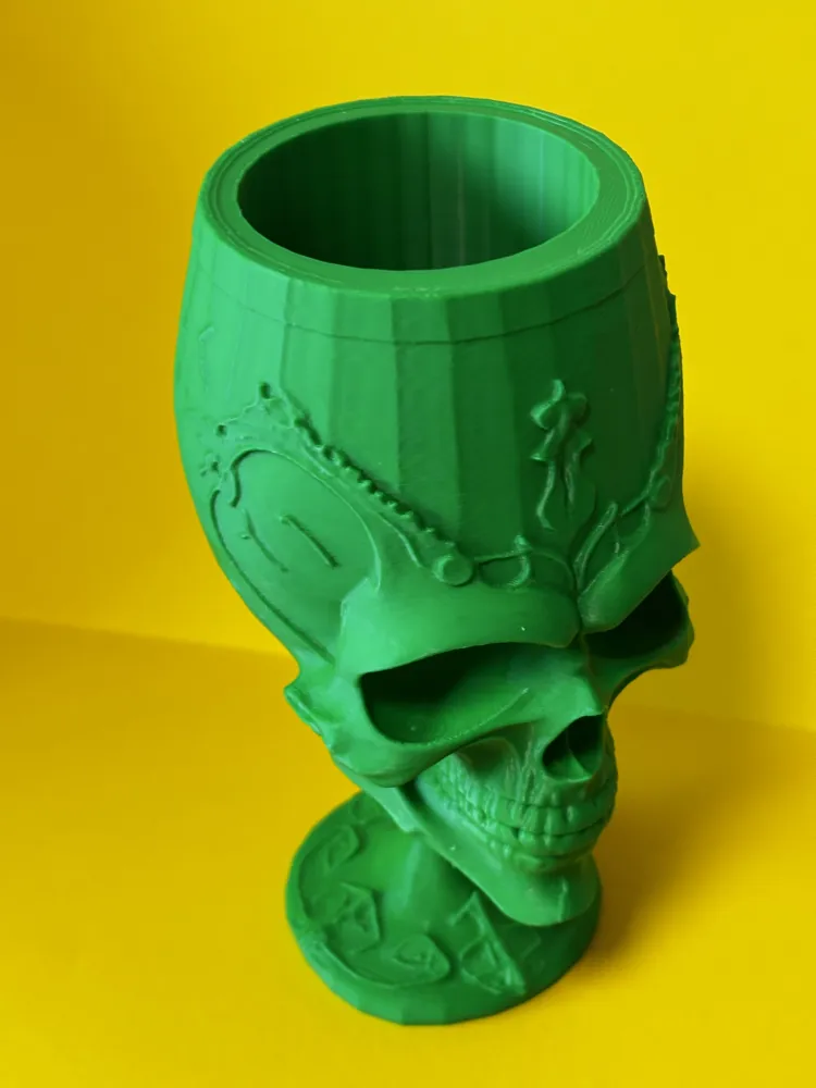 Halloween skull beverage holder by Marlborke MakerWorld: Download Free ...