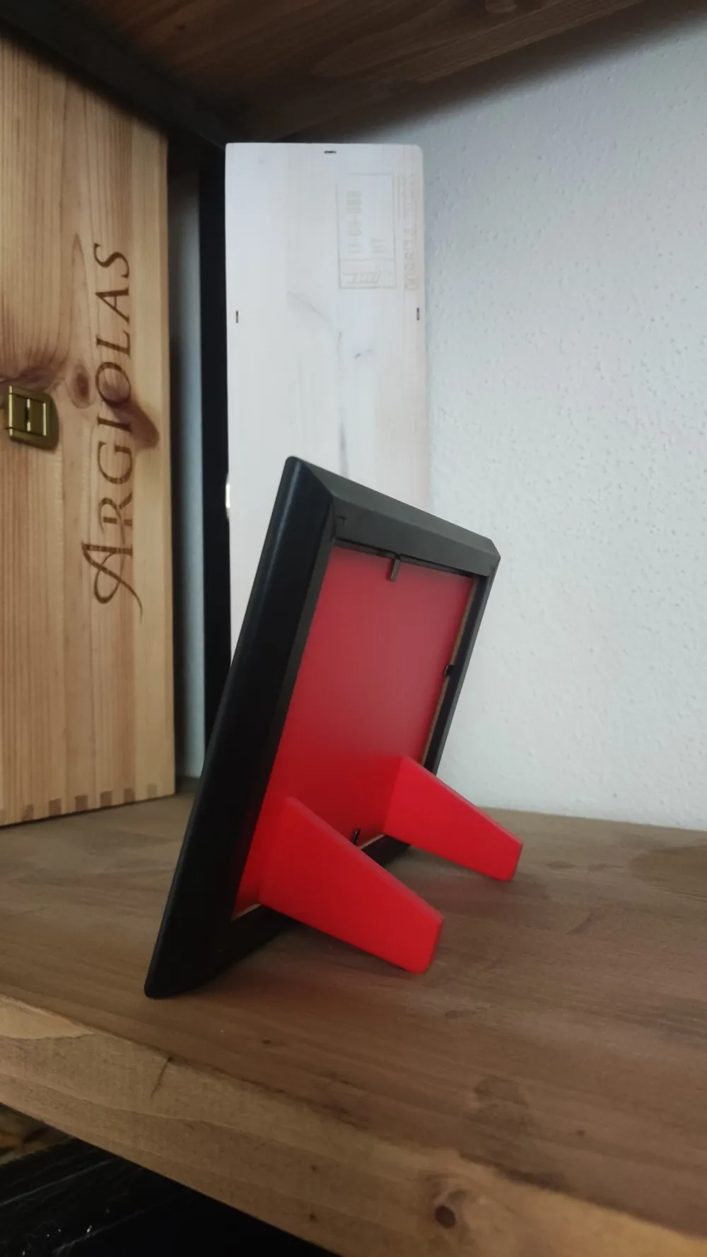photo frame back stand - Free 3D Print Model - MakerWorld