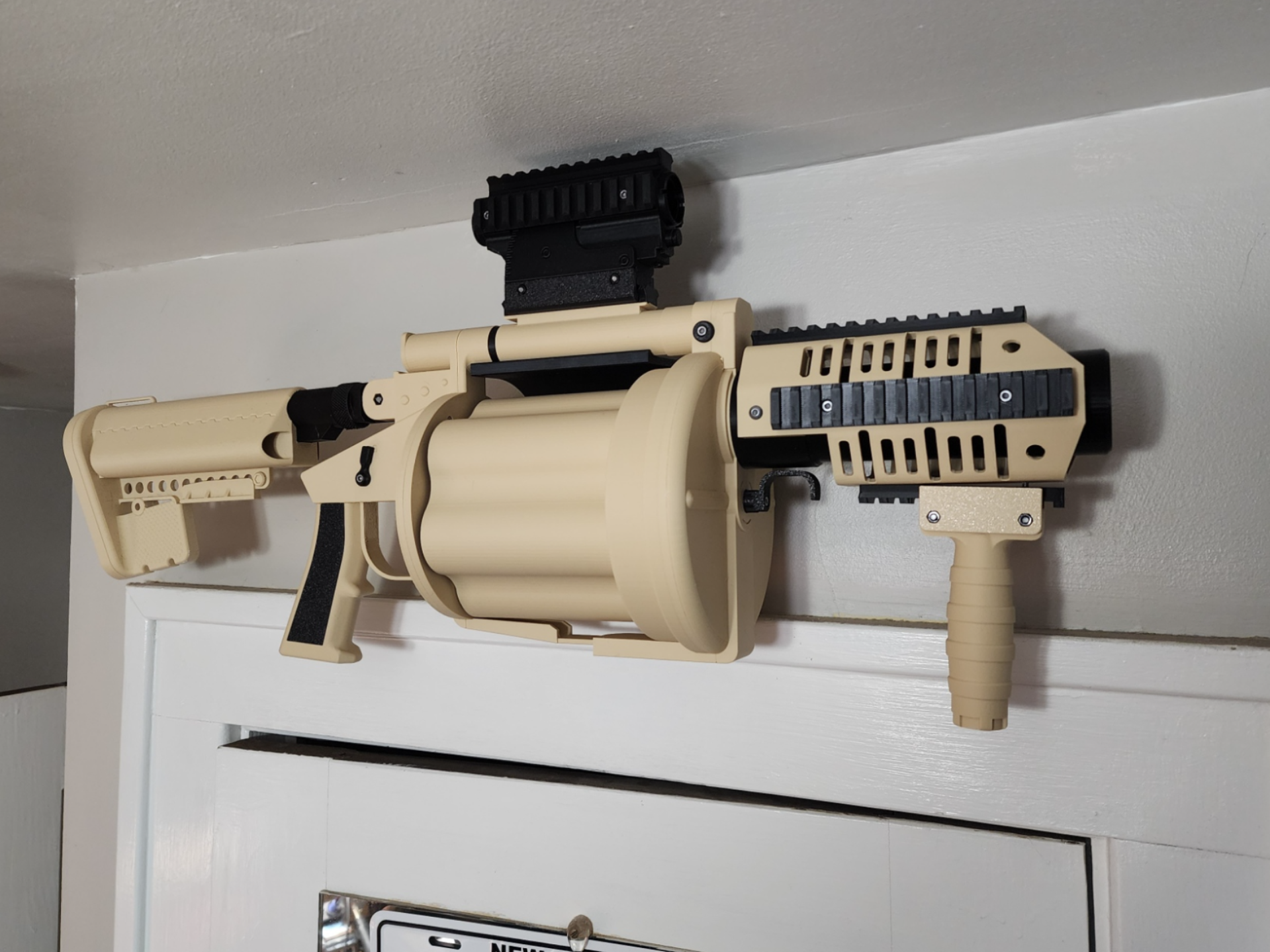 Wall mount for M32A1 - Low profile