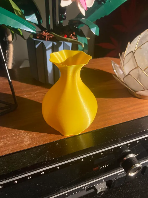 https://makerworld.bblmw.com/makerworld/model/USc568492c4be0b4/design/2023-12-27_db4ed1d8e4549.jpg