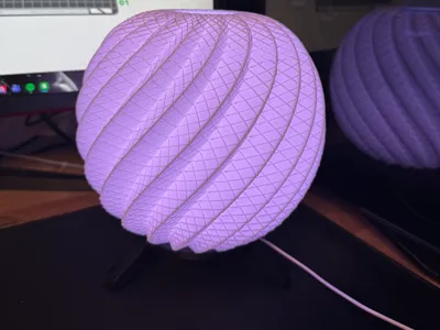 Twisted Sphere Lamp