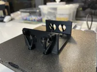 Support sous bureau pour adaptateur secteur d'écran — photo 3