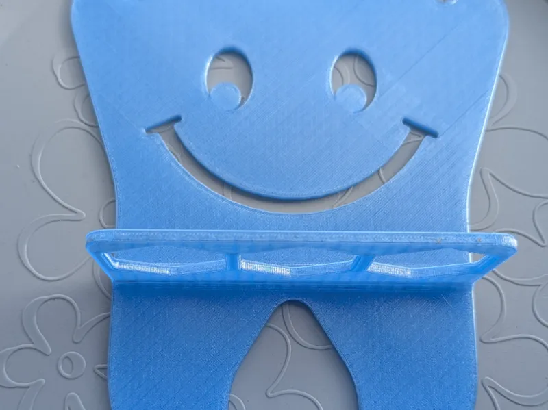 Toothbrush holder "Funny tooth"