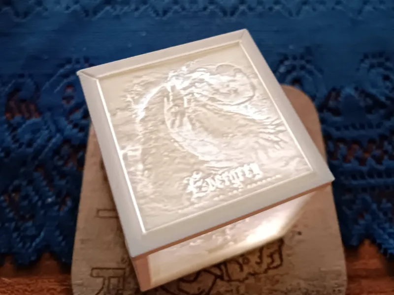 EVERGREY LIGHTING BOX