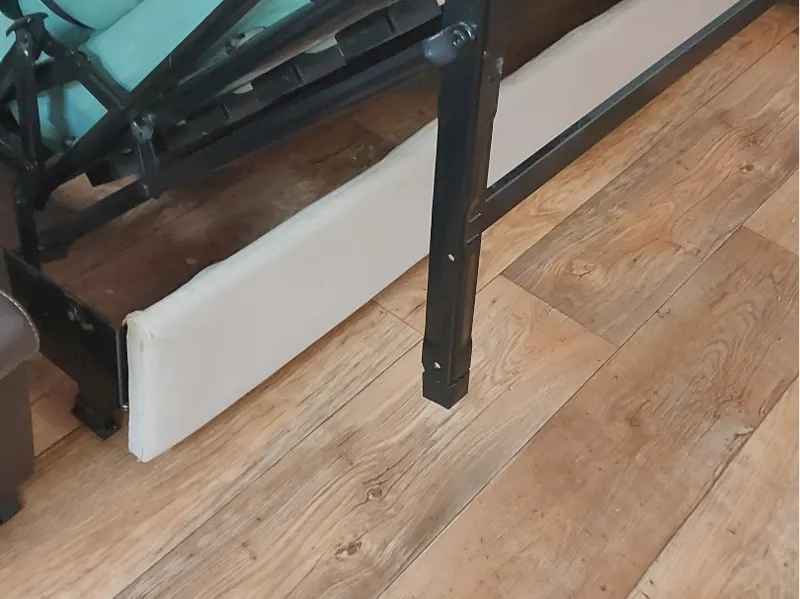Ikea Klappbett- Bodenschutz