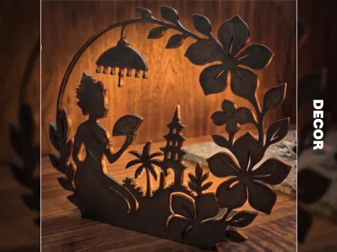 Bali-themed table decoration