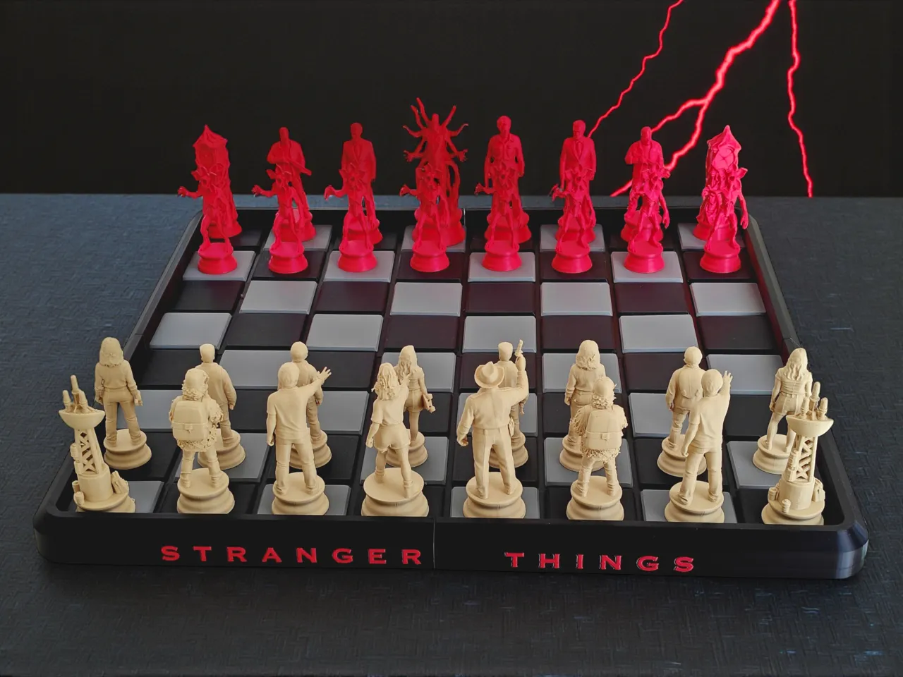 Stranger Things – Complete Chess Set view 2