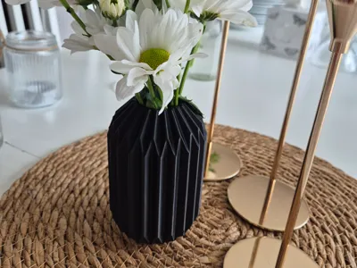 Vase with Ribs