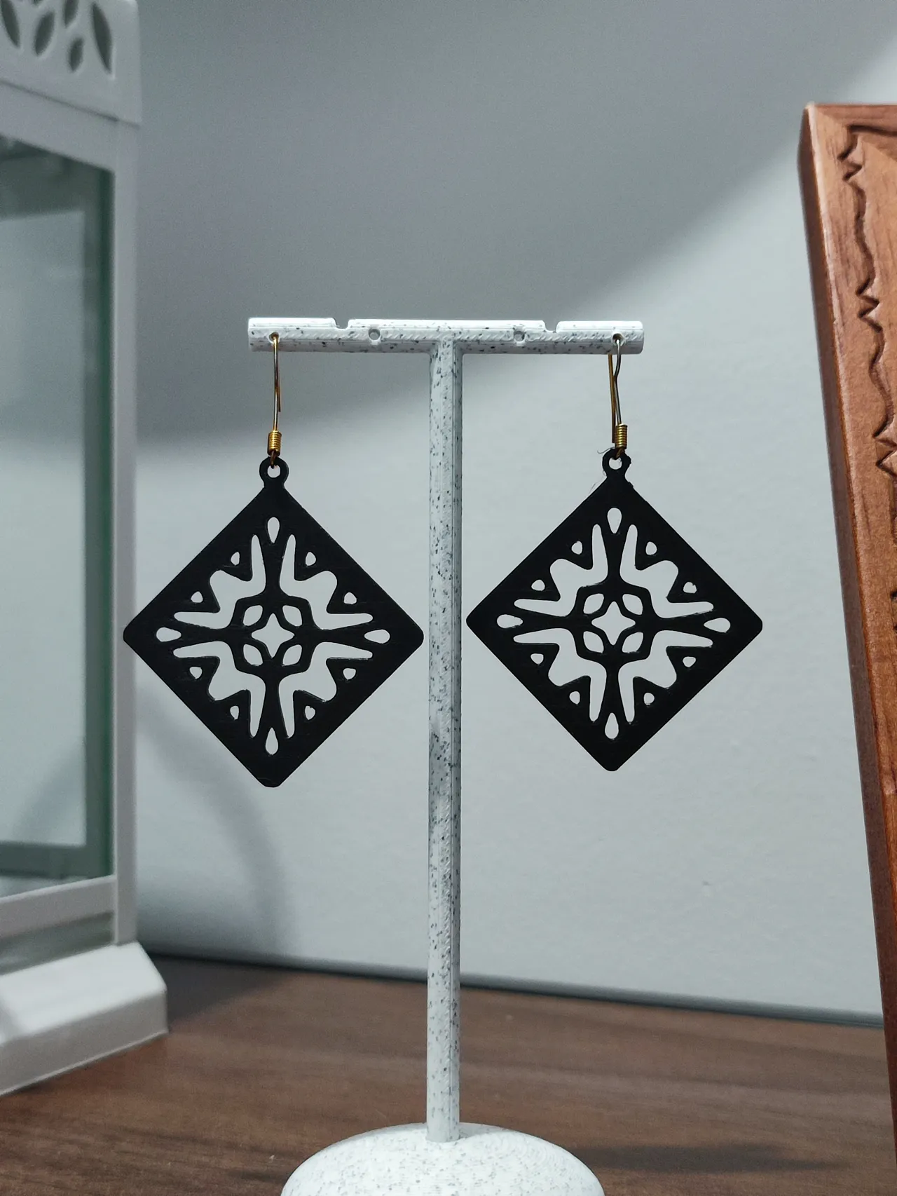 Aretes Estrella Negra del Norte view 3