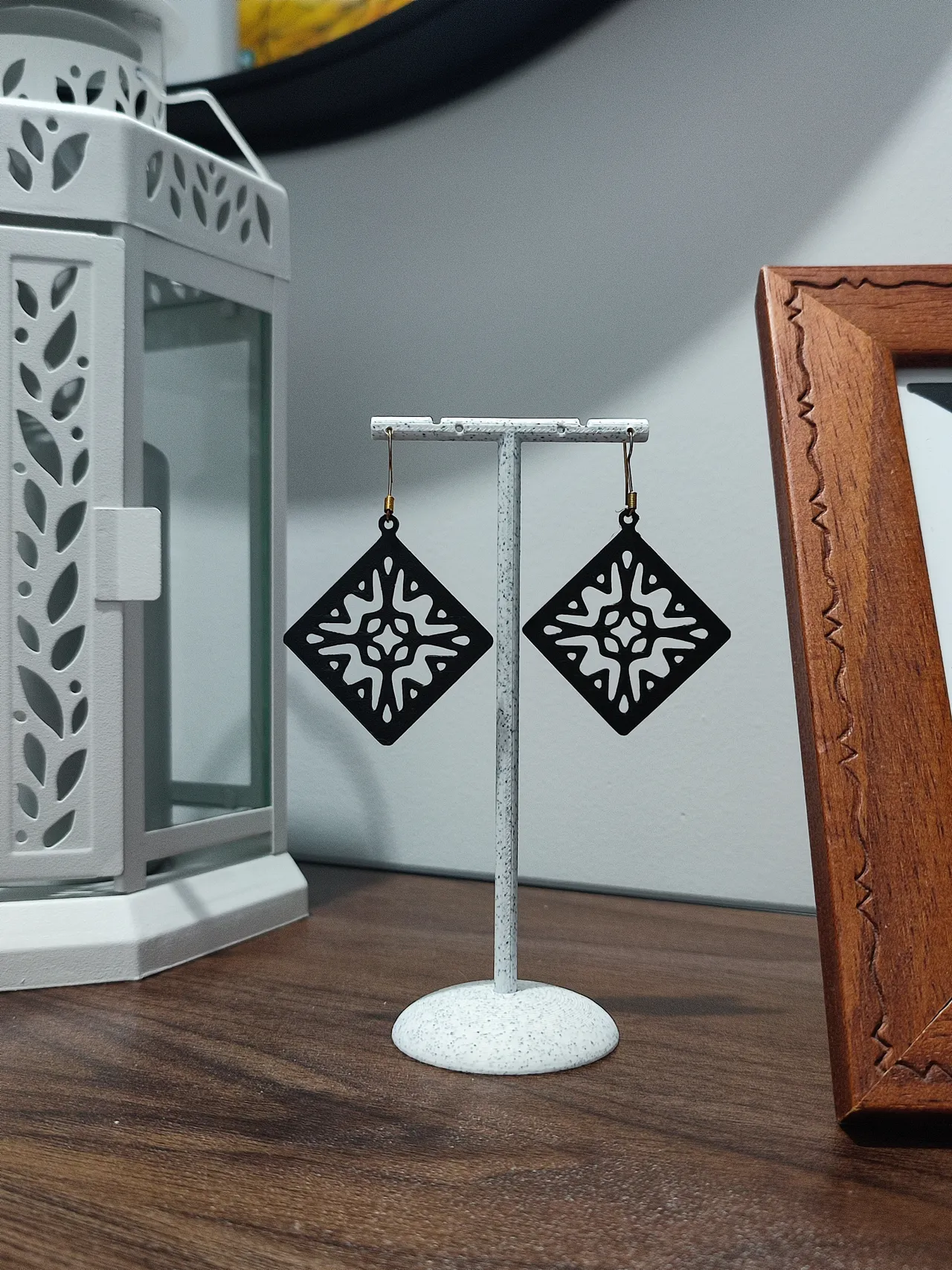 Aretes Estrella Negra del Norte view 2