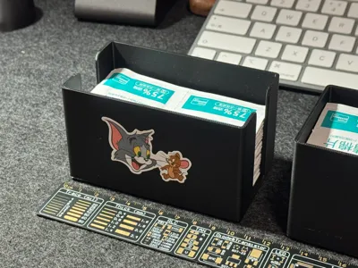 Alcohol Pad Storage Box 01