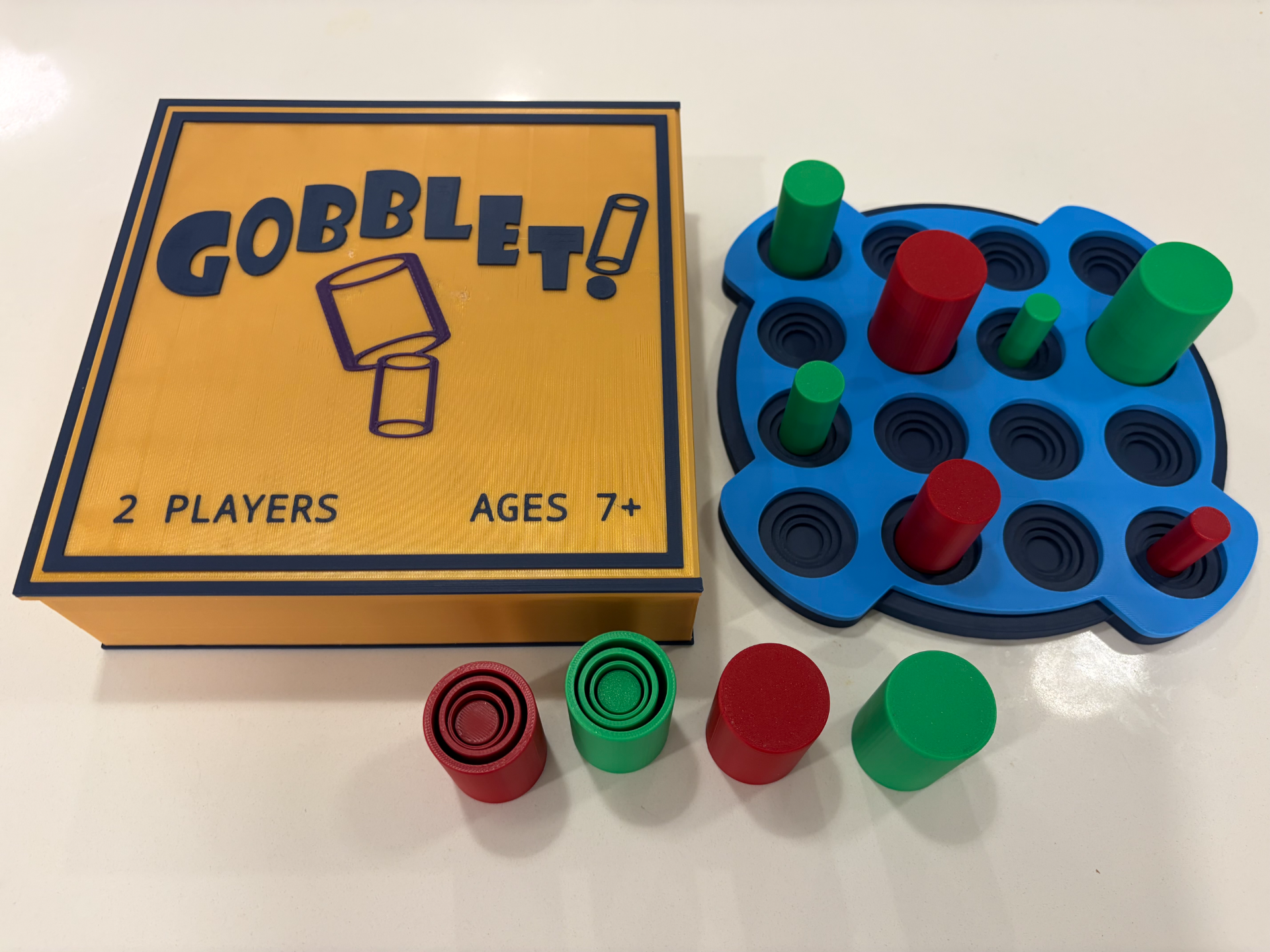 Gobblet Board Game