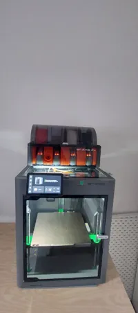0.2mm layer, 2 walls, 8% infill