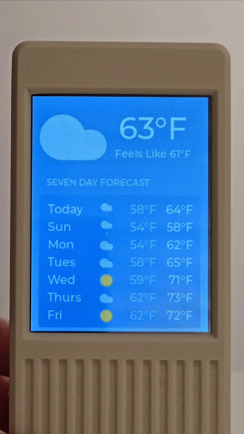 Aura, Smart Weather Forecast Display view 3