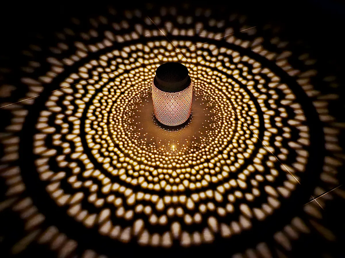 Kumiko Solar Lantern - Free 3D Print Model - MakerWorld