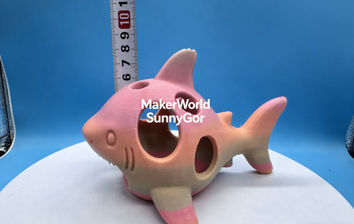 Miniatura 1 do modelo 3D 萌鲨躲避屋