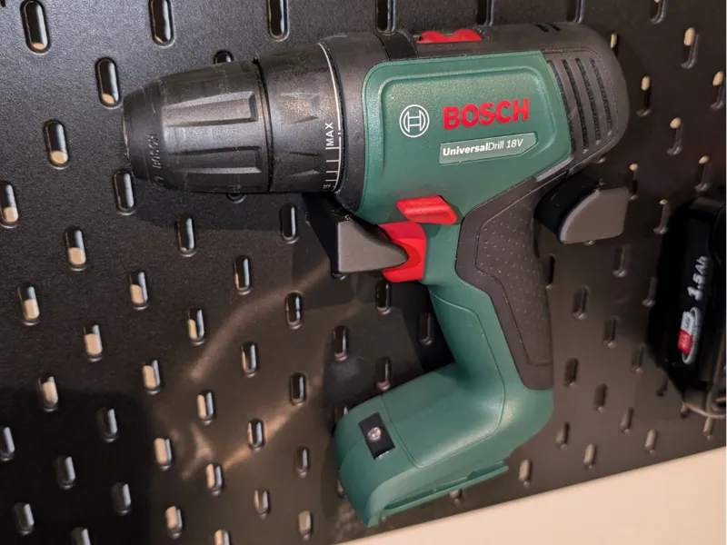 Bosch UniversalDrill Skadis Holder