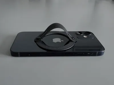 Minimal Magsafe grip ring