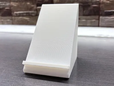 Simple phone stand