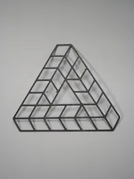Letrero o emblema decorativo: Penrose Triangle Illusion Impossible Object — vista de referencia 4