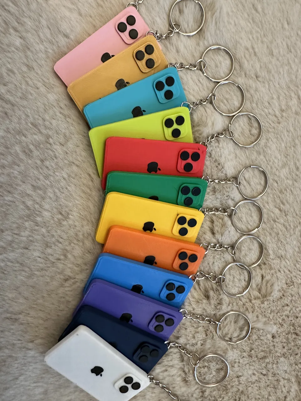 Iphone 17 Keyring view 3