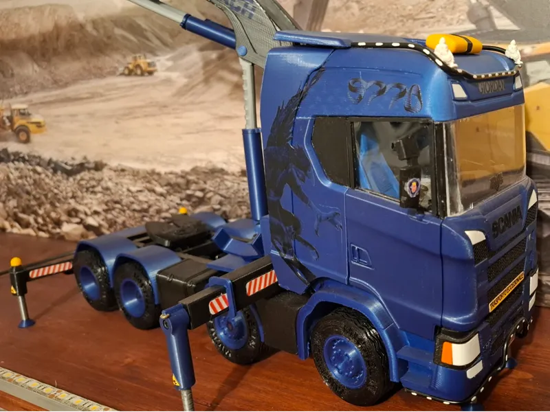SCANIA S770 WITH CORMACH CRANE