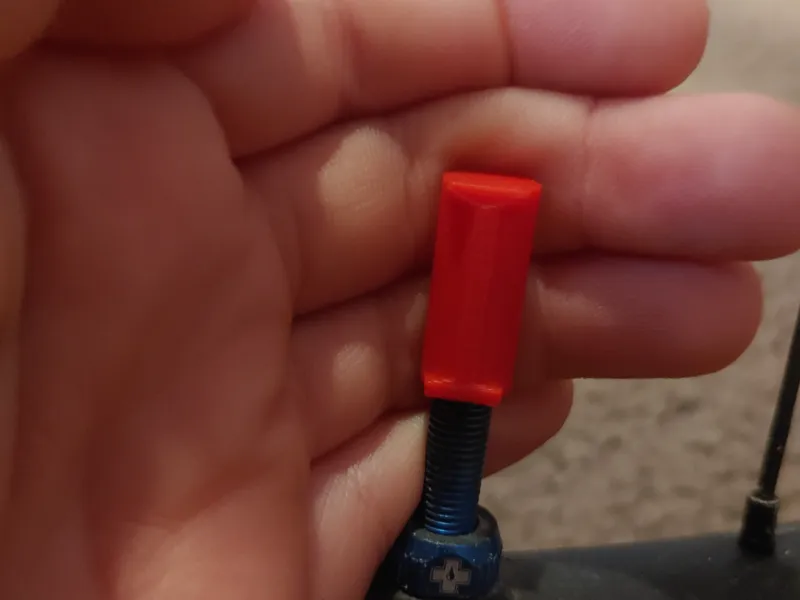 Letter I Valve Cap