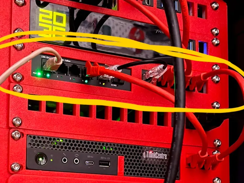 2.5g switch for 10inch rack with 5 keystones