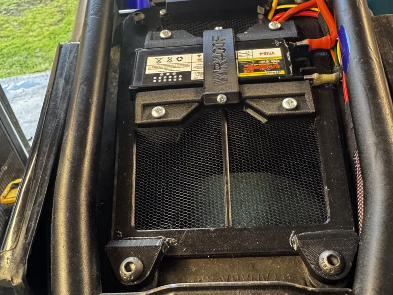 Yamaha WR400f battery and fuse box upgrade